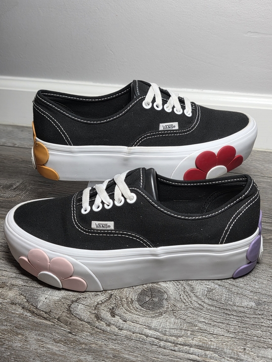 Vans Shoes - Vans Women's Authentic Stackform Oversized Floral Skate Shoes Sz 8